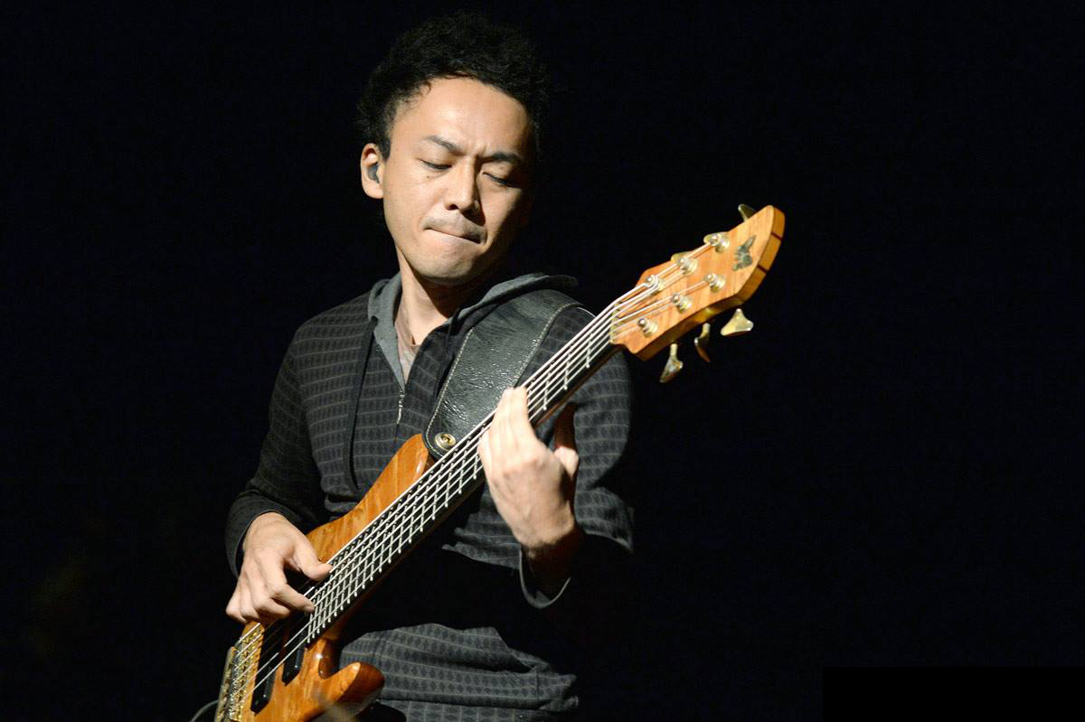 Bass Lessons with Moto Fukushima